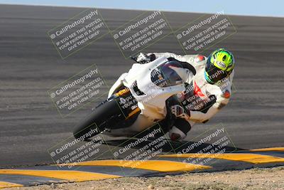 media/Feb-05-2023-SoCal Trackdays (Sun) [[b2340e6653]]/Bowl (10am)/